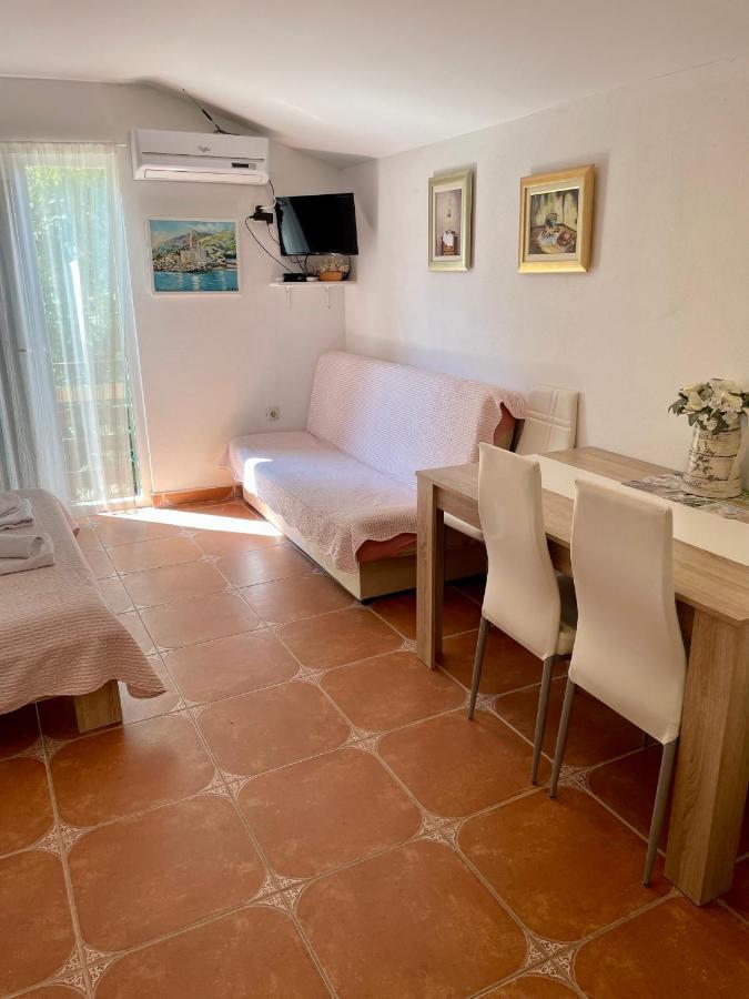 Studio Apartmani Kremic Karlobag Dış mekan fotoğraf