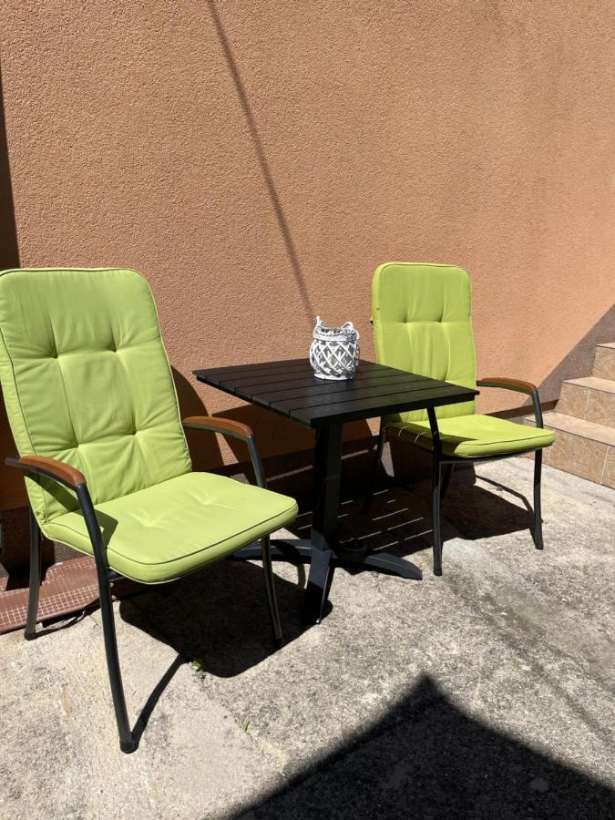 Studio Apartmani Kremic Karlobag Dış mekan fotoğraf